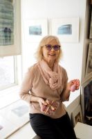 Kelli Valk näituse avamisel 19.04. 2025