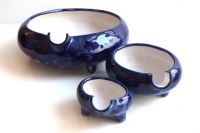 kolme jalaga anumad, läbimõõt 18, 11 ja 8 cm, hinnad 48€, 29,90€, 18€